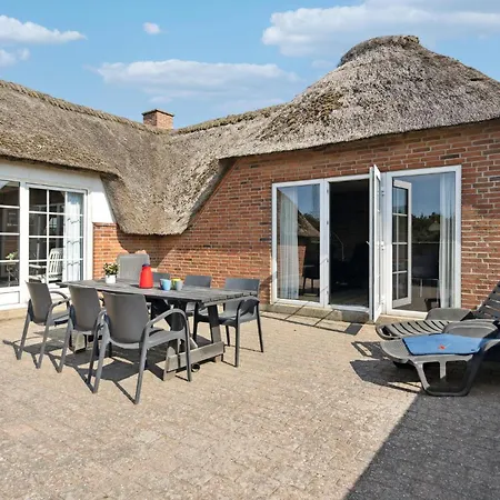Pet Friendly In Ringkobing With Indoor Swimming Pool